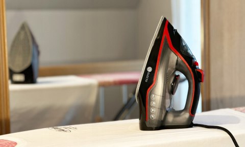 Żelazko Parowe Ceramiczne Strażak 3000W 10W1 Anti-Drip Prasowanie Pionowe