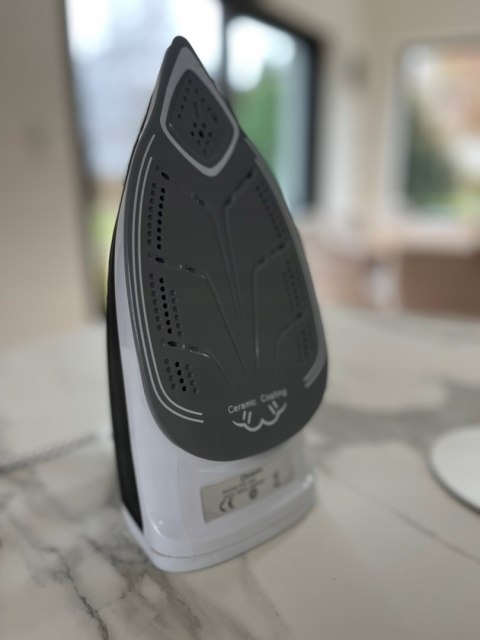 Żelazko Parowe 2600W Ceramiczne Samoczyszczące Turystyczne Auto Wyłączaniem