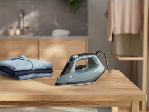 Żelazko Parowe Electrolux E5si2-6Og 2400W Glissium Anti-Calc Anti-Drip