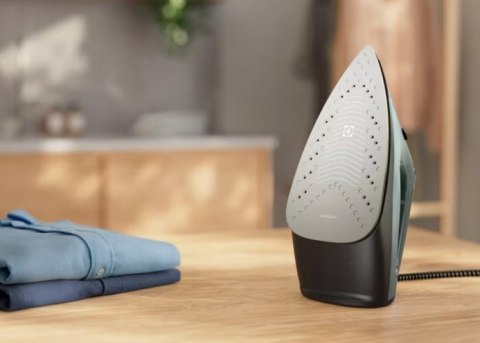 Żelazko Parowe Electrolux E5si2-6Og 2400W Glissium Anti-Calc Anti-Drip